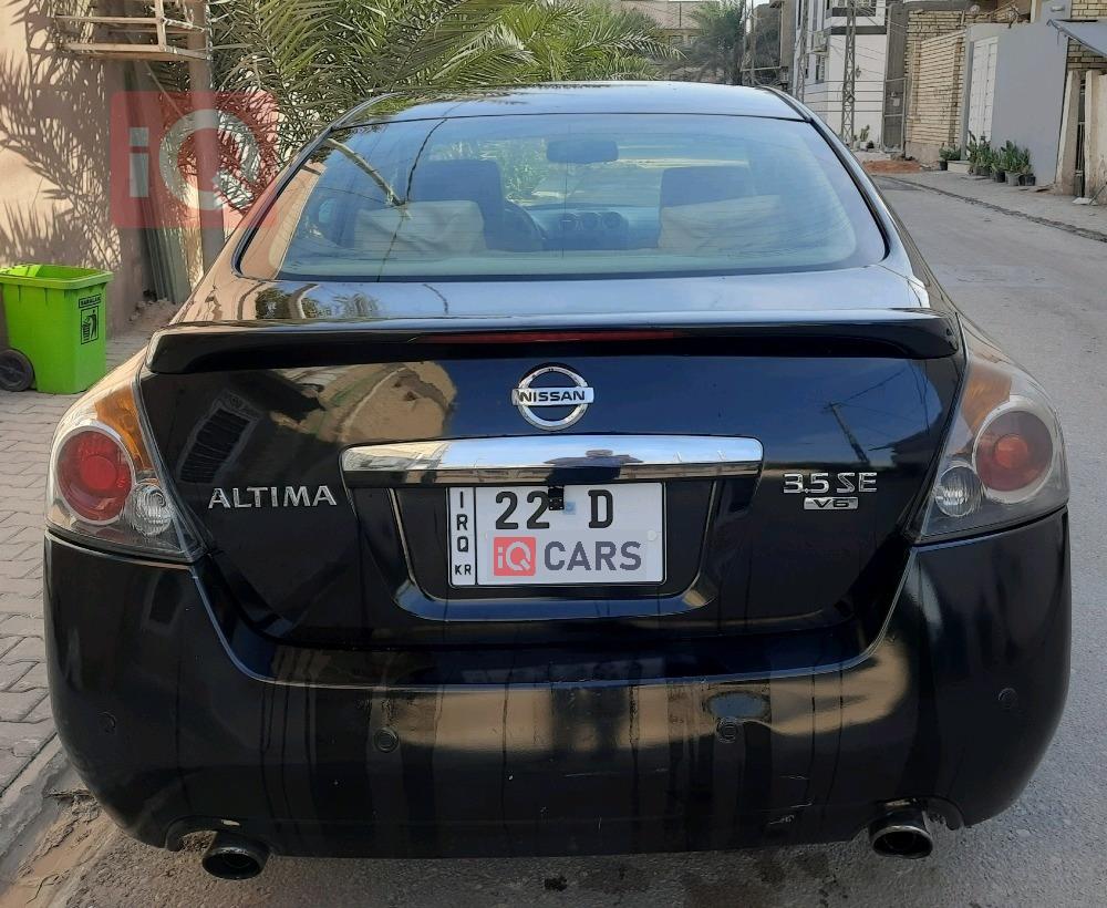 Nissan Altima